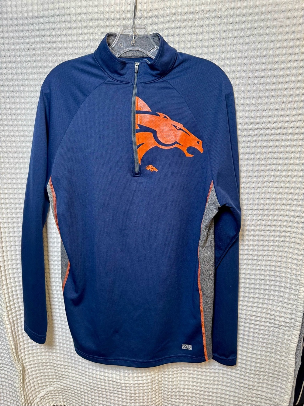 Denver Broncos Navy & Orange Quarter-Zip Pullover- Size Medium